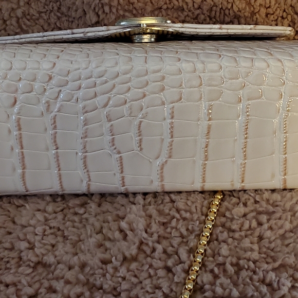 Purse - Picture 4 of 4